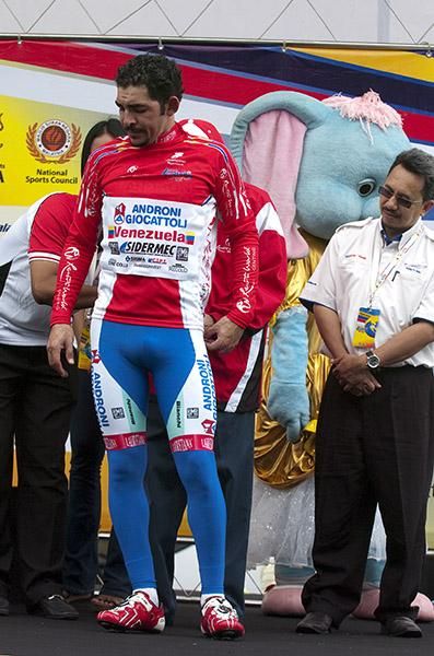 Jose Serpa (Androni Giocattoli) now leads the King of the Mountains competition.