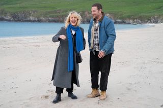 DI Ruth Calder (ASHLEY JENSEN);Cal Innes (JAMIE SIVES) in Shetland