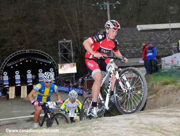 1/8 Final: Tracy Moseley leading on first climb, she was passed and finished 2nd to Jenny Rissveds
