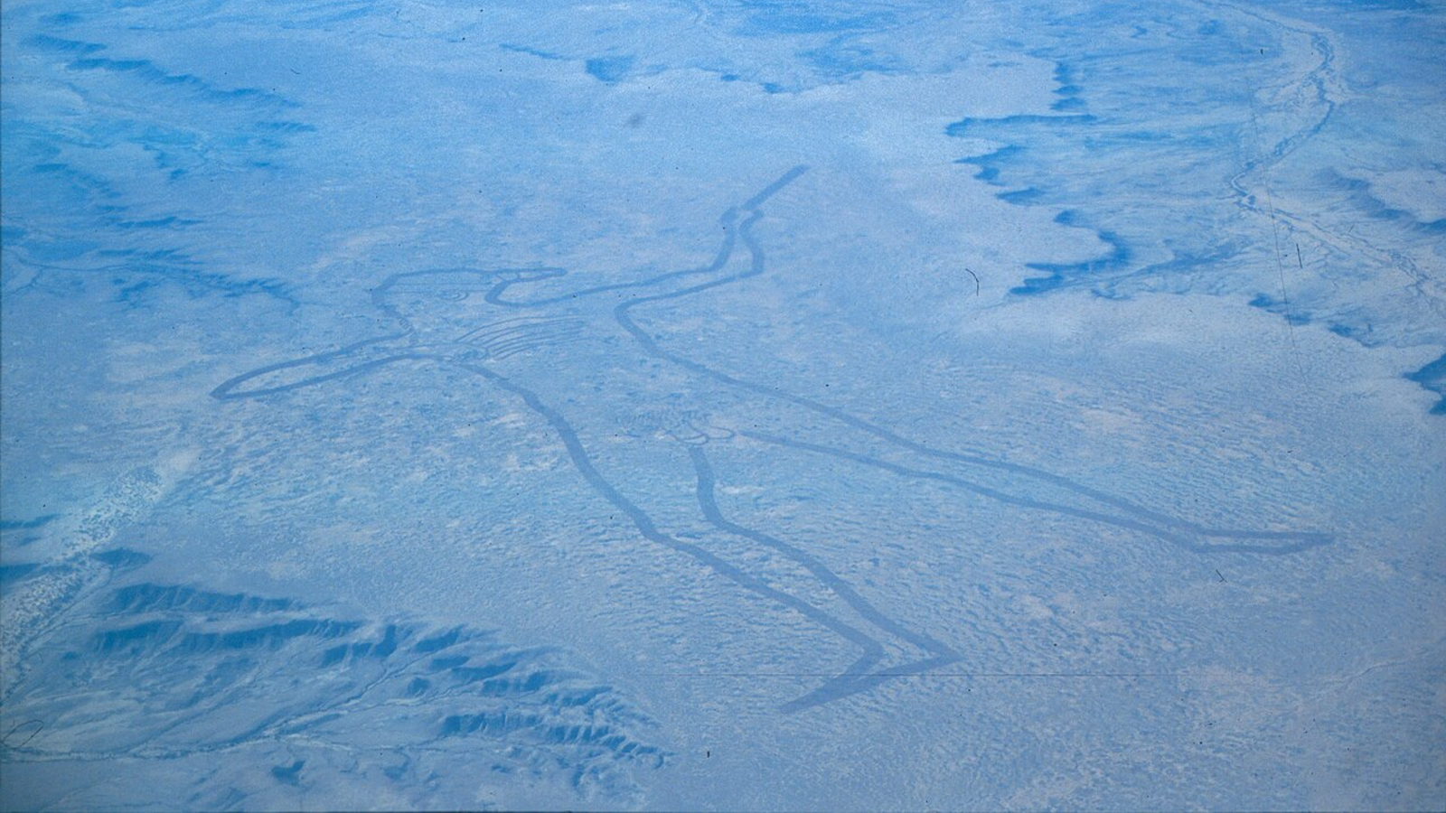 Aerial photograph of the original Murry Man taken in 1998.