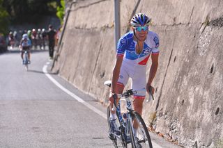 Thibaut Pinot (FDJ) attacks