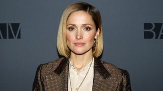 rose byrne on the red carpet with a bob hairstyle