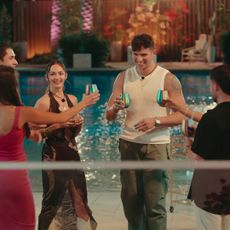 (L to R) Brandon Limeres, Nicole Vinson, Angelique Wilcox, Colt Fason, Manny Garcia, Zoe Martin in episode 101 of Sneaky Links: Dating After Dark.