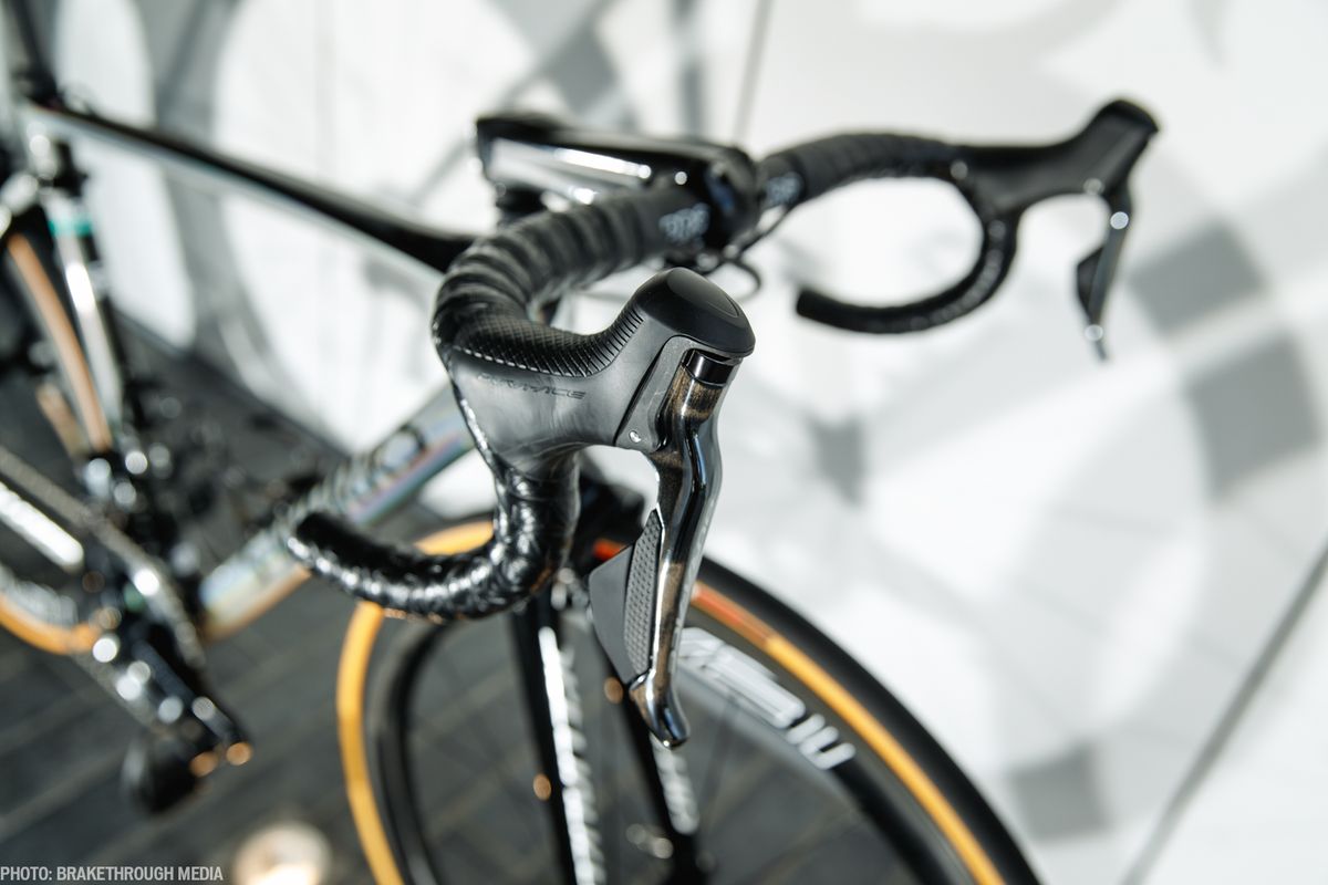 The PRO aluminium handlebar is preferred over carbon for Paris-Roubaix because it&rsquo;s less likely to break in a crash.