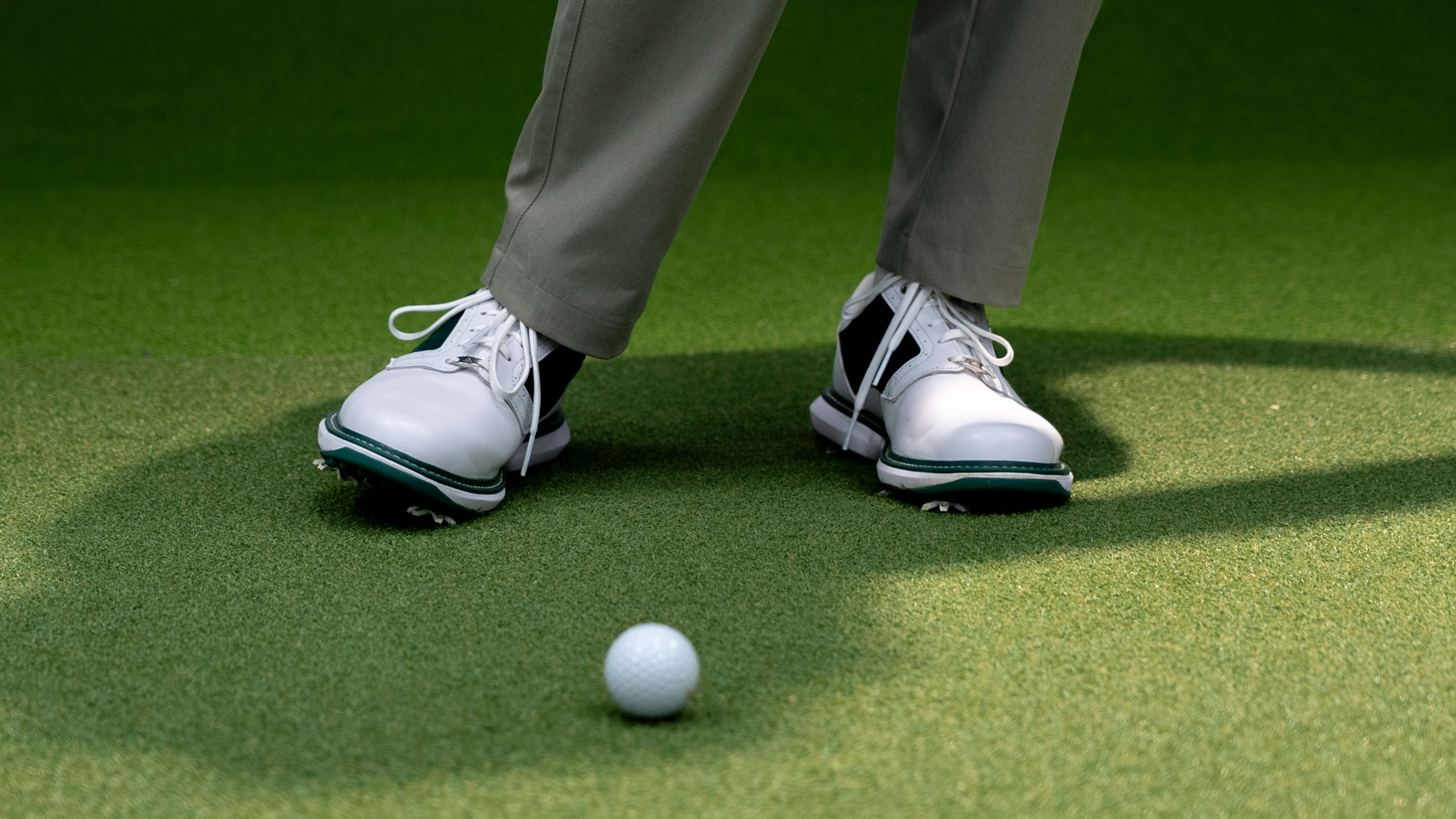 3 Things Every Amateur Golfer Should Do With Their Feet (To Play Better Golf)