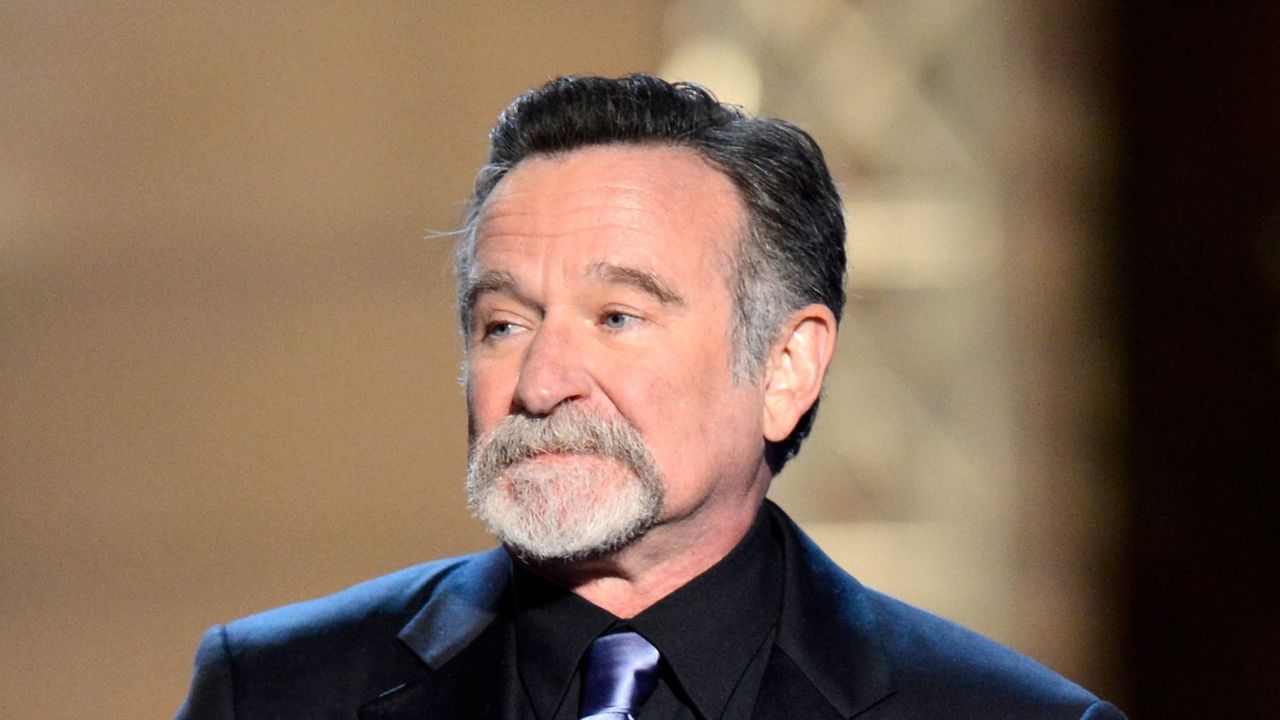 NEW YORK, NY - APRIL 28: Robin Williams accepts award on stage at The Comedy Awards 2012 at Hammerstein Ballroom on April 28, 2012 in New York City. (Photo by Kevin Mazur/WireImage)