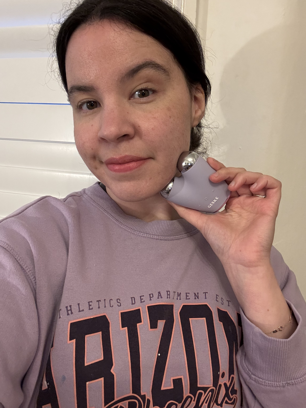 Mica Ricketts testing Geske Microcurrent Face Lifter