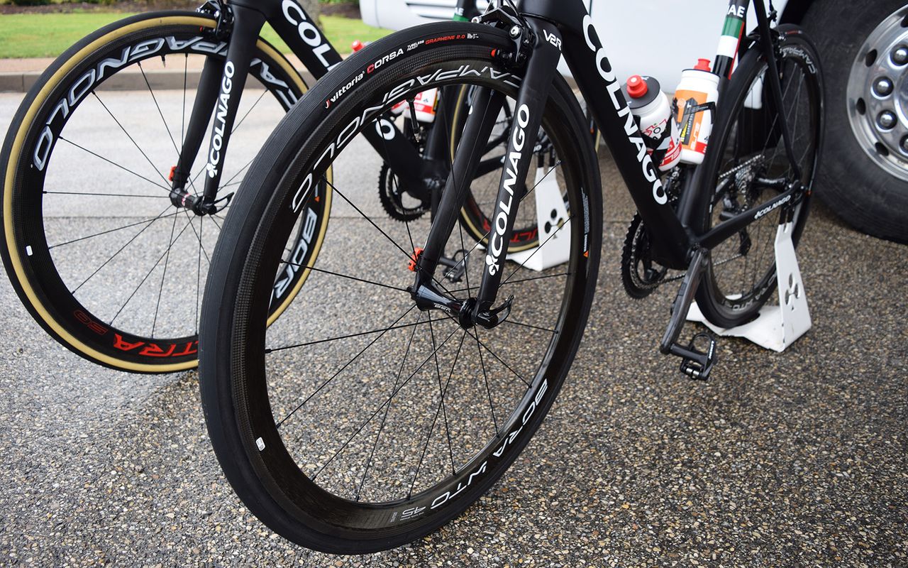 Vittoria's tubeless tyres are paired with Campagnolo Bora WTO 45 tubeless ready wheels
