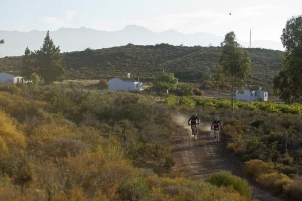 Rene Haselbacher and Renay Groustra of the Asrin RSA WEB team are the first break away during stage 3