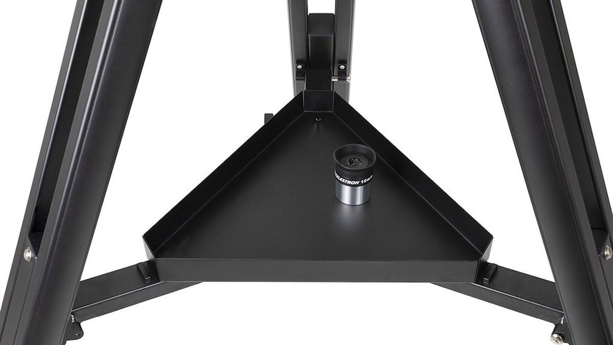 The tray on the Celestron StarSense Explorer DX 130AZ with an eyepiece.