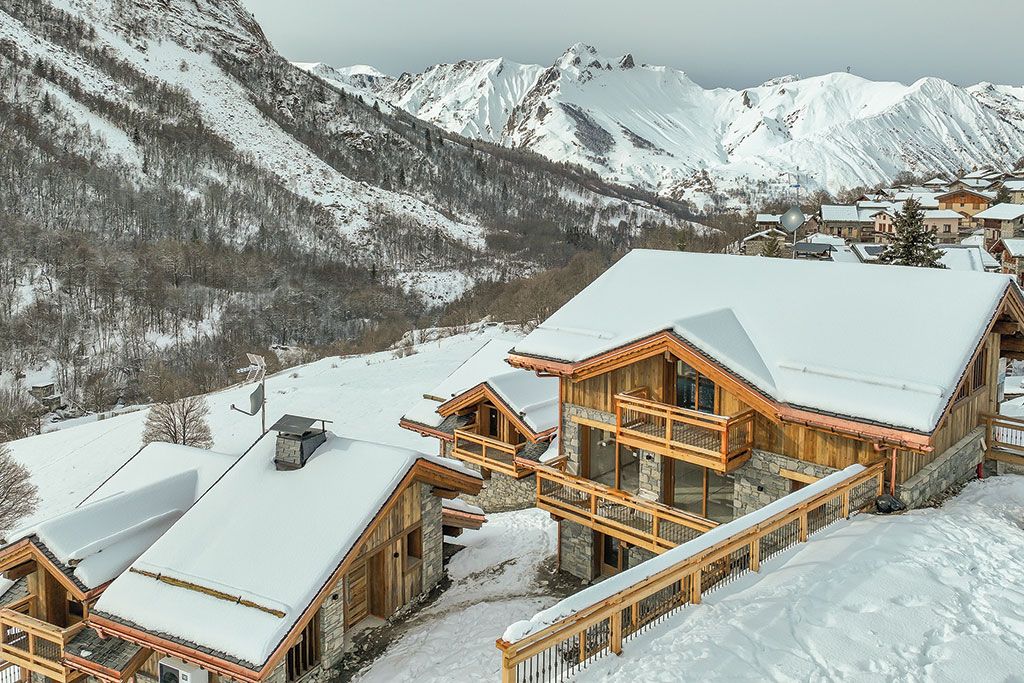 Ski chalet for sale: Saint Martin-de-Belleville, Savoie, Rh&ocirc;ne-Alpes, France.