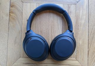 Sony WH-1000xM4