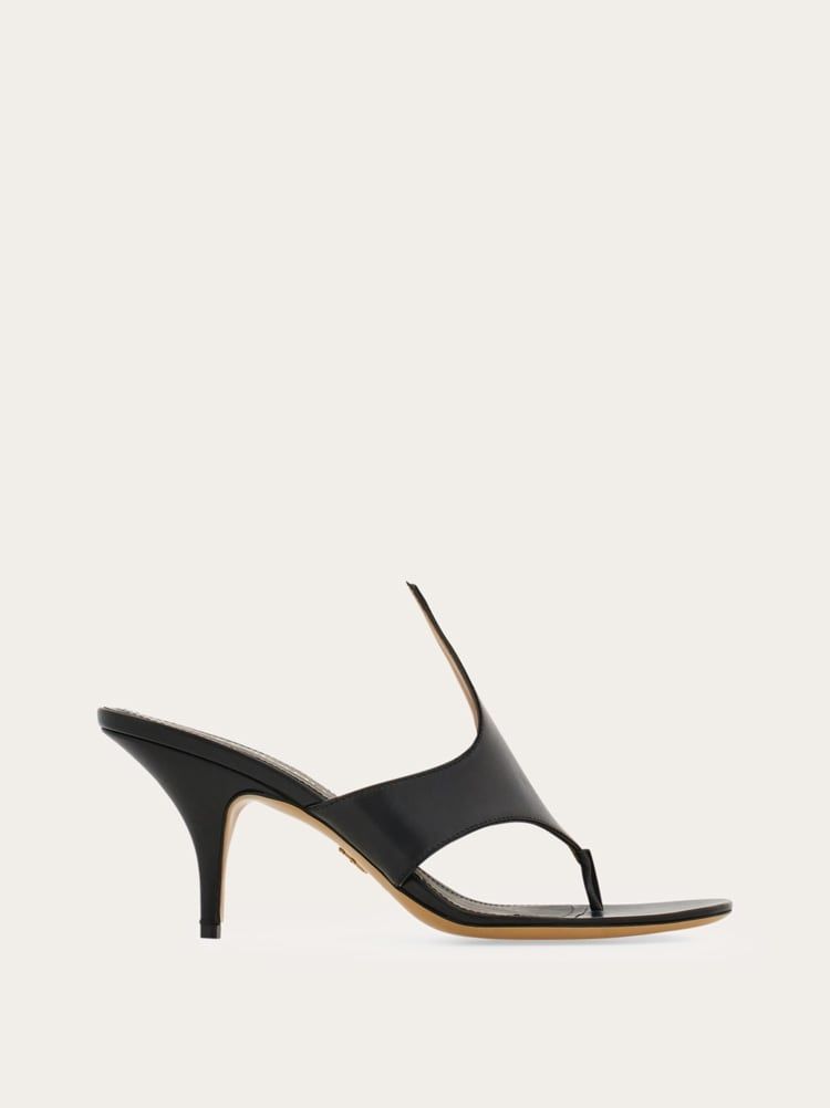 Sandal With Graphic Detail