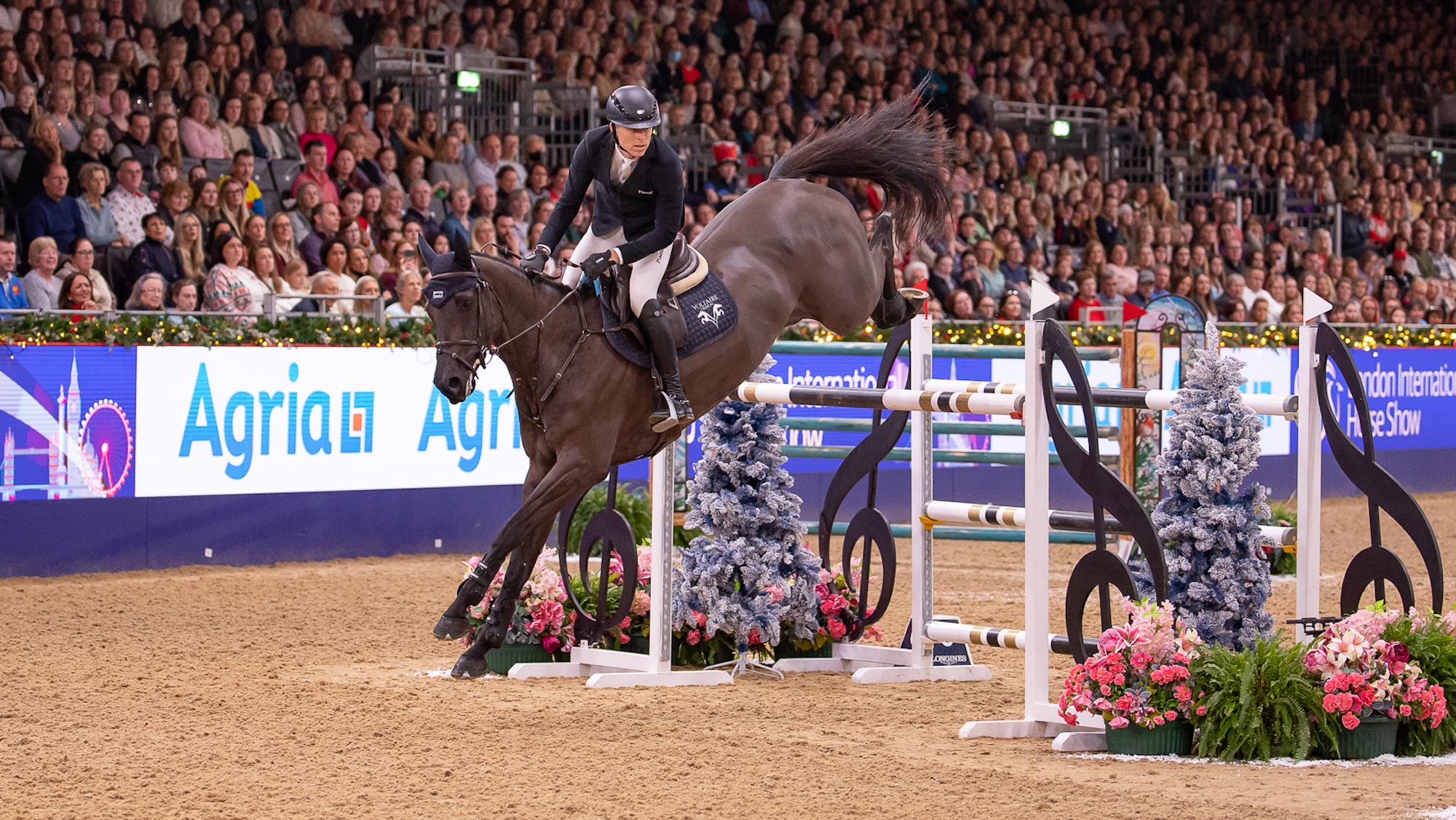 Winner_LIHS_Max-Kuhner__Cooley-Jump-the-Q_World-Cup_20251221-8.jpg