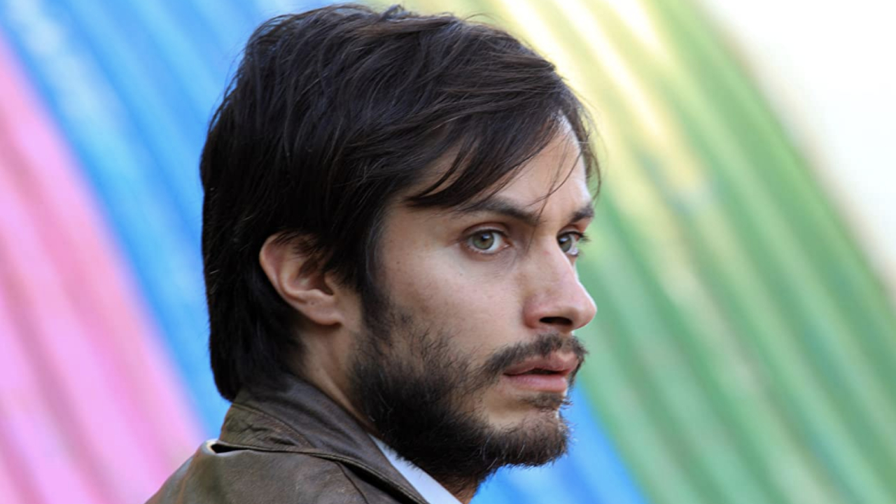 Gael García Bernal in No