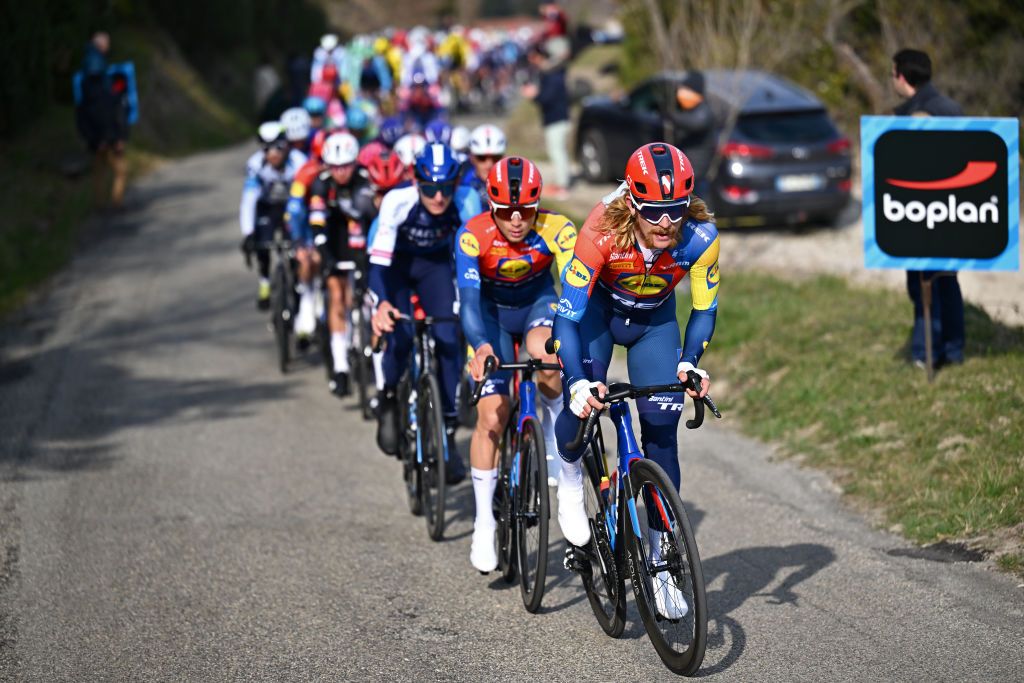 GUILHERANDGRANGES FRANCE MARCH 01 Quinn Simmons of United States and Team LidlTrek leads the peloton during the 25th FaunArdeche Classic 2025 a 1659km one day race from GuilherandGranges to GuilherandGranges on March 01 2025 in GuilherandGranges France Photo by Billy CeustersGetty Images