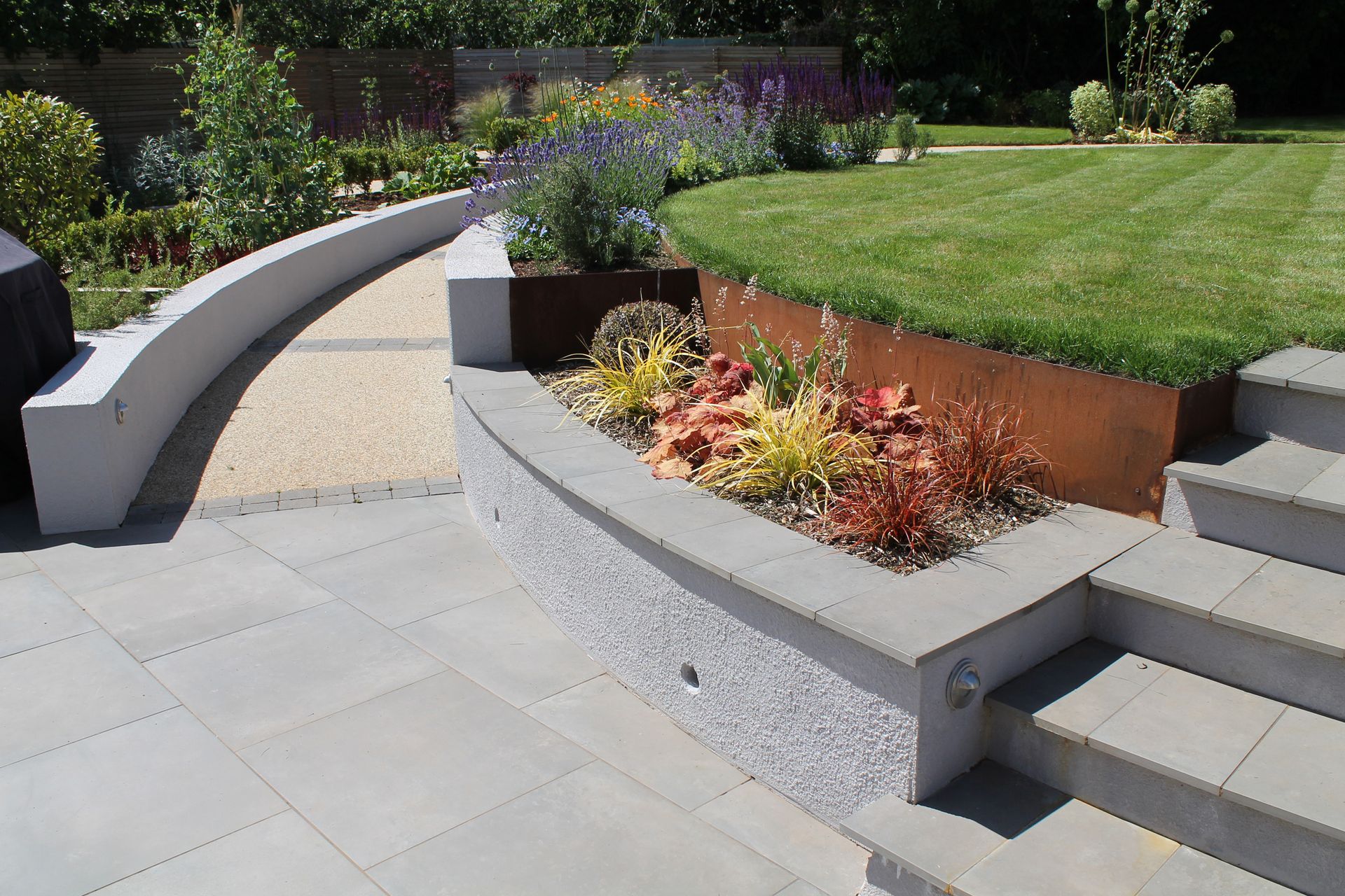 Accessible garden design 15 ideas for landscaping, paths, planting and