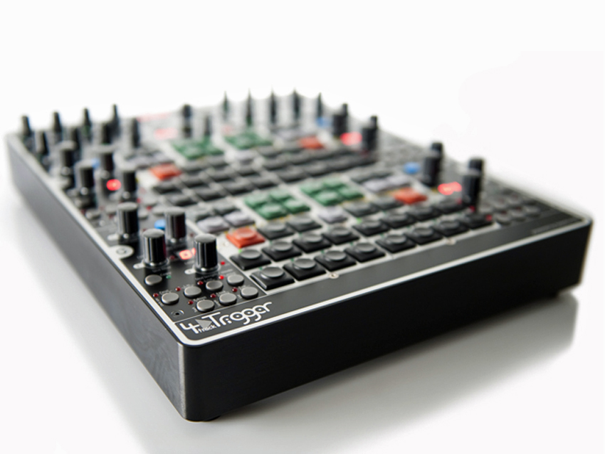 A controller that&#039;s ready for Traktor 2.5