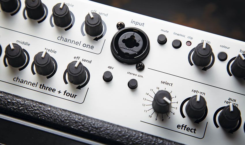Phantom power is switchable via the top panel