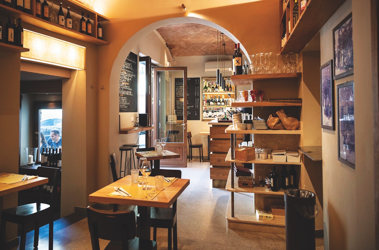 DES315.tuscany.enoteca_fuori_porta.jpg