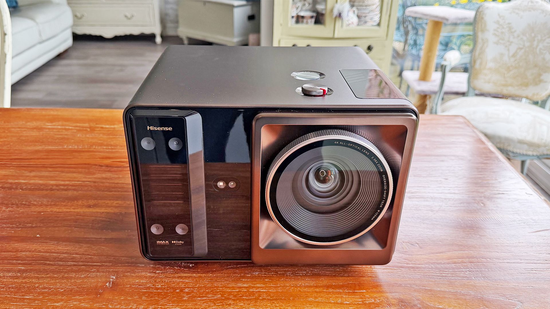 Hisense XR10 review