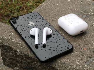 Iphone 7 airpods 2 hot sale