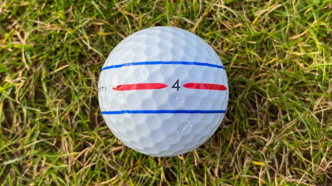 Will The Launch Of The Callaway Chrome Tour Golf Ball Knock The Titleist Pro V1 Off Its Throne?