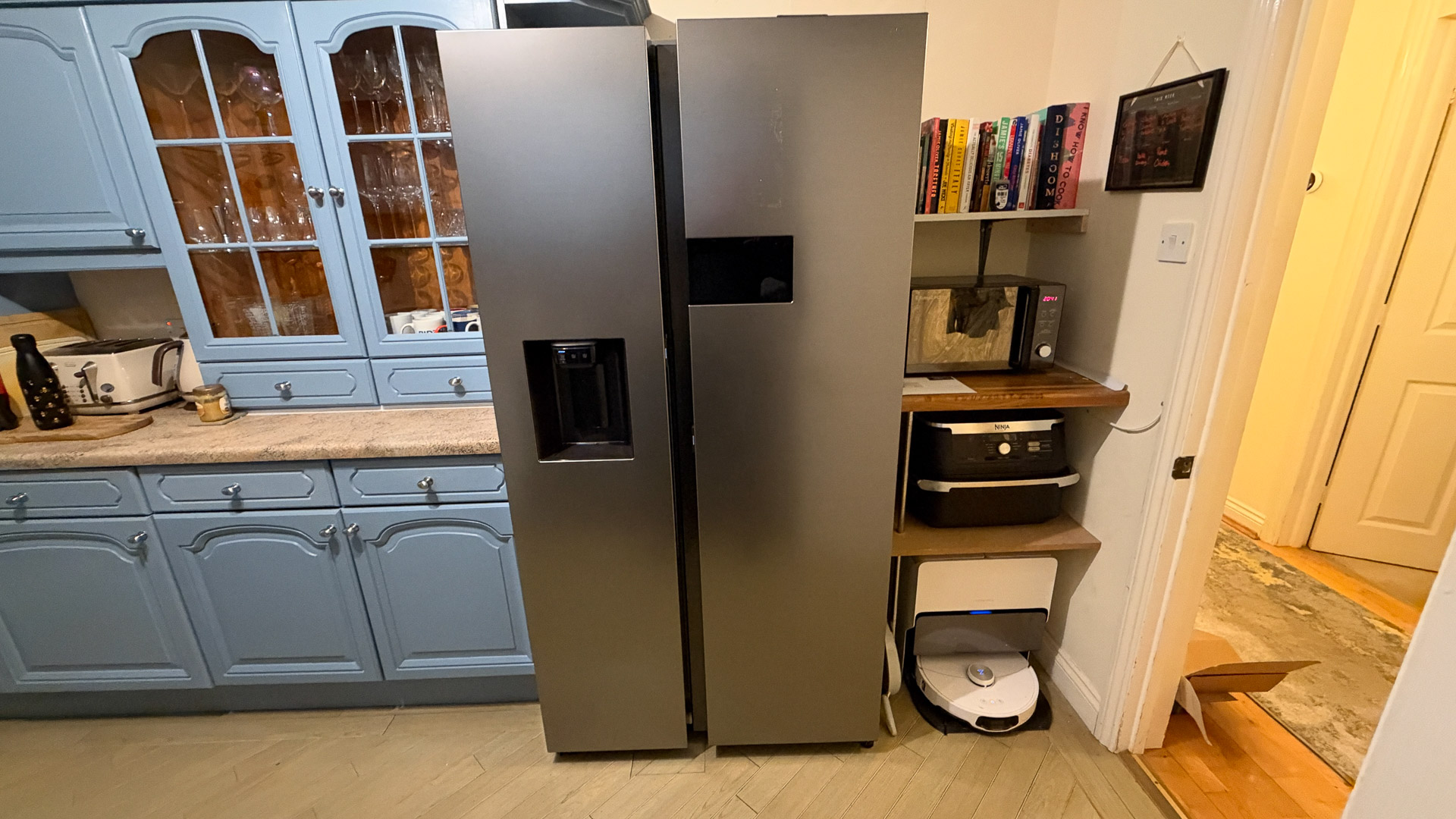 Samsung Bespoke AI Side-by-side refrigerator Family Hub 9 inch