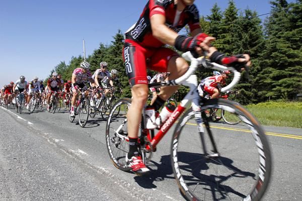 Action during the opening stage of Tour de Beauce 2010.