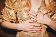 Best Christmas gifts: Rings from Vintage Pink