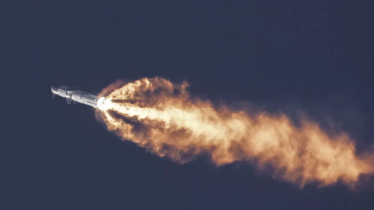 SpaceX completes required 'corrective actions' ahead of 2nd Starship flight, Elon Musk says
