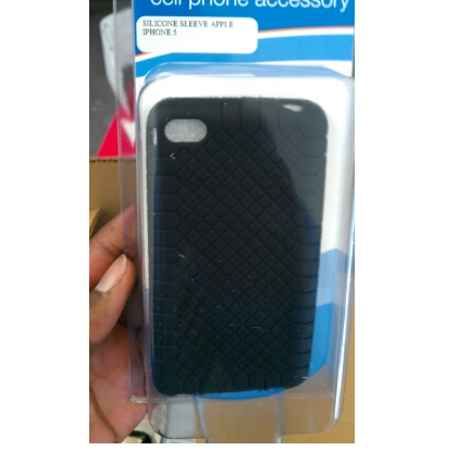 iPhone 5 cases show up at AT&amp;T stores with handset design clues