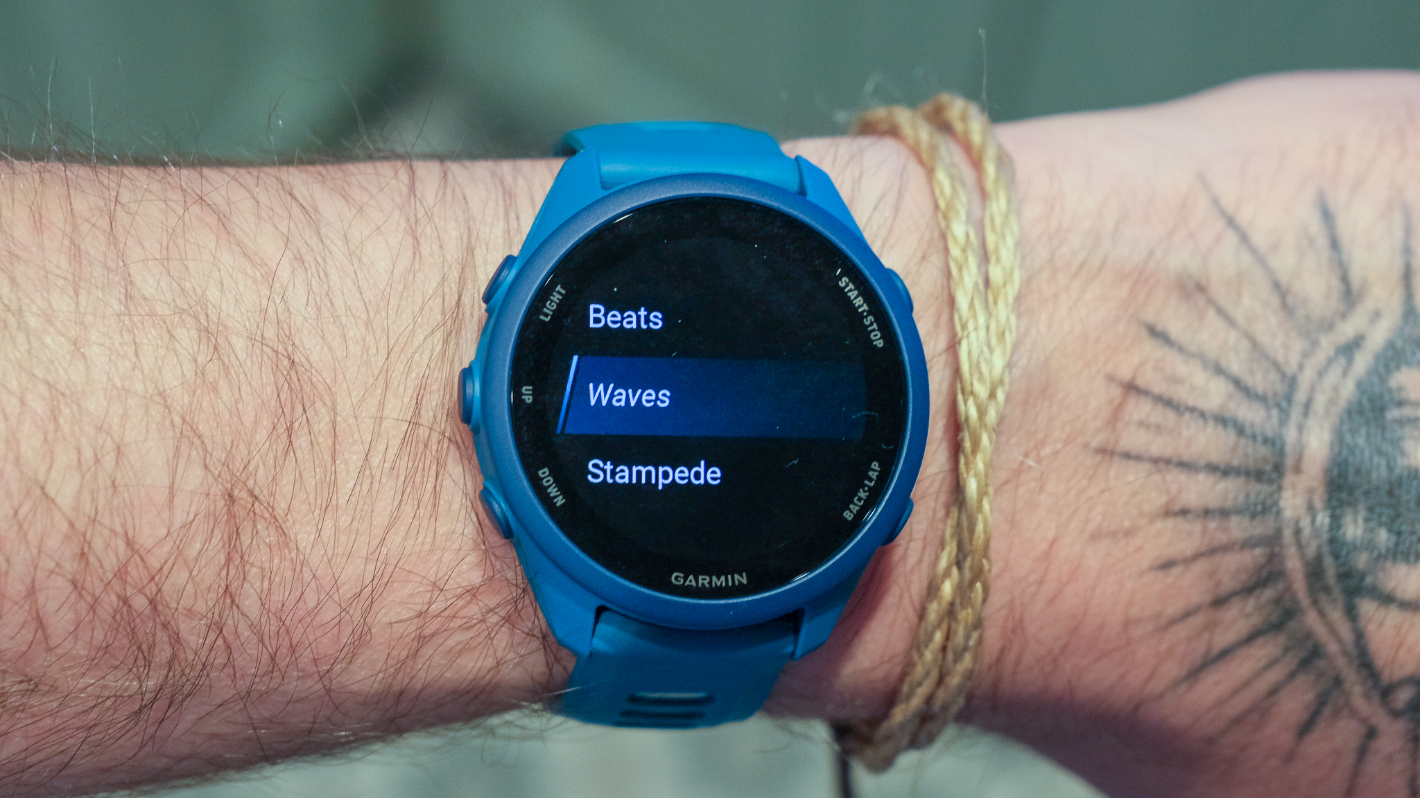 Garmin Forerunner 170 showing the Morning Report feature
