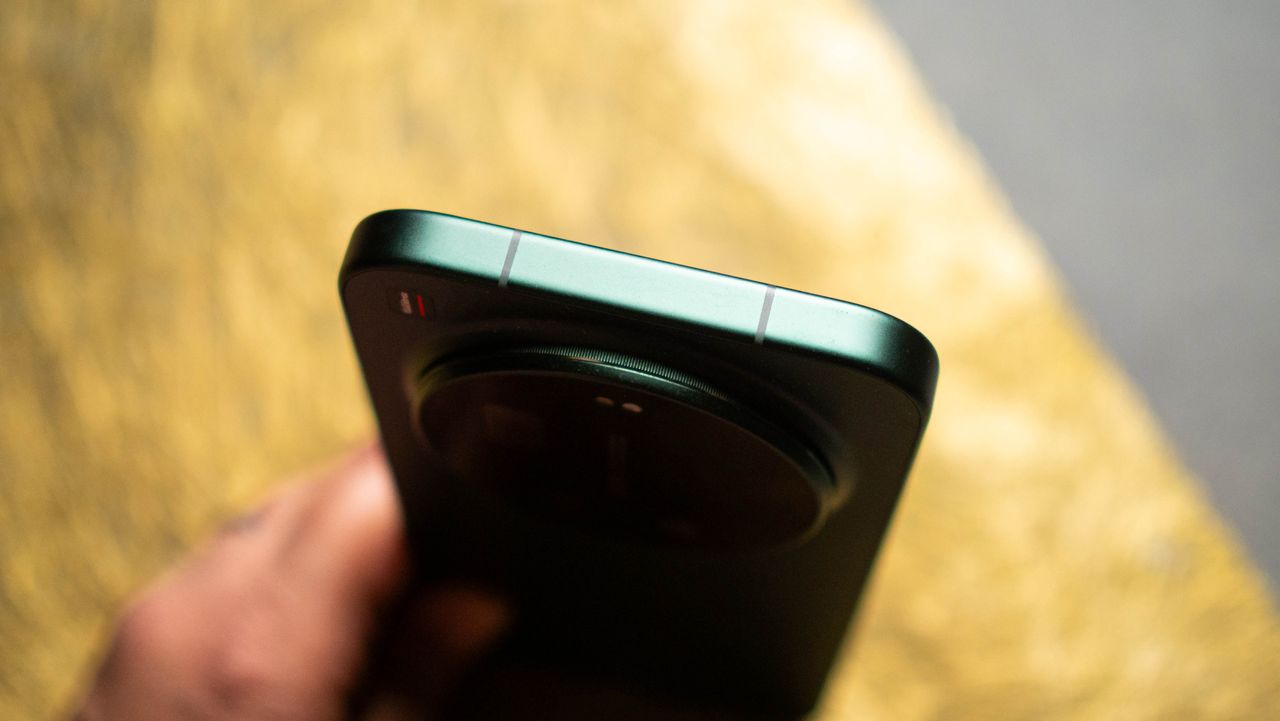 Xiaomi 17 Ultra review on Android Central