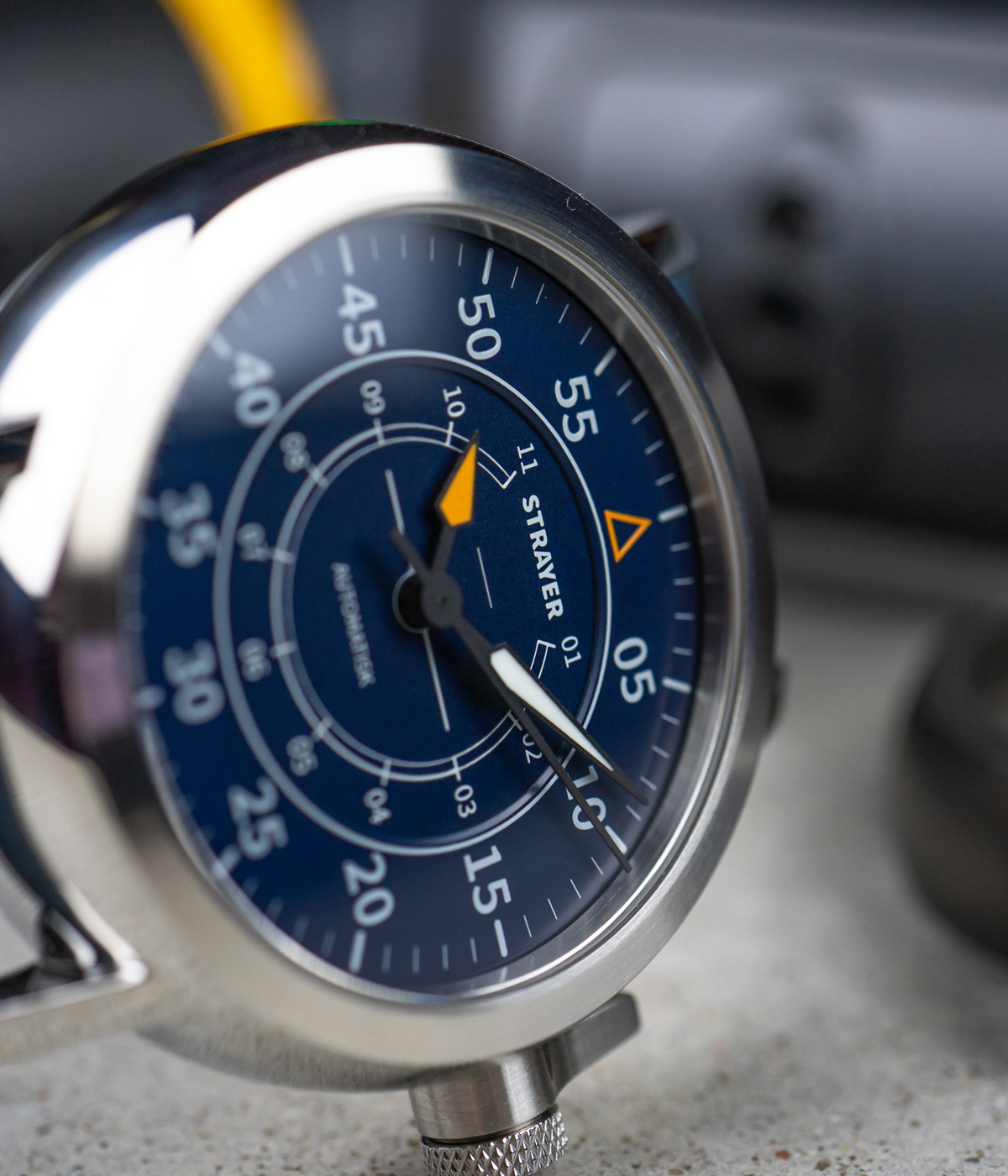 Strayer watch design features interchangeable bezels | Wallpaper