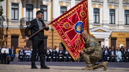 Ukrainian President Volodymyr Zelenskyy honors military service members on Independence Day