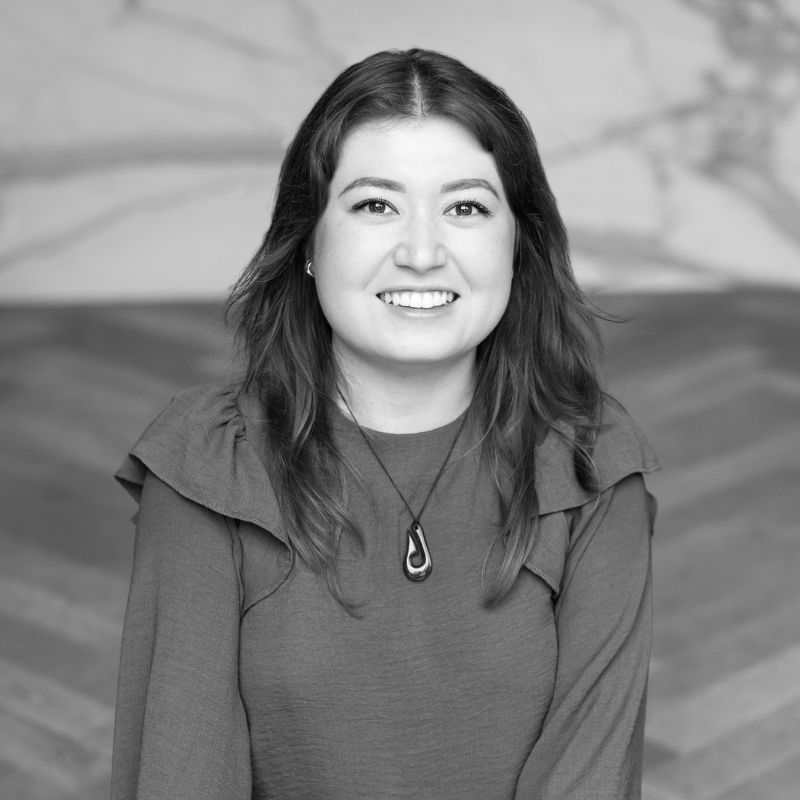 headshot of Amy Hicks