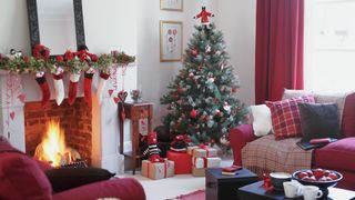 picture of living room with xmas decorations in it