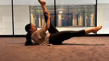 You only need these eight Pilates moves to strengthen your core and ...
