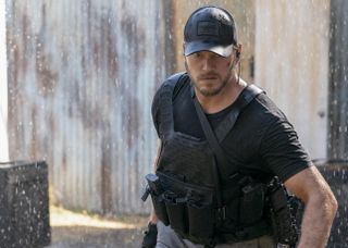 TV tonight Chris Pratt plays a Navy SEAL commander