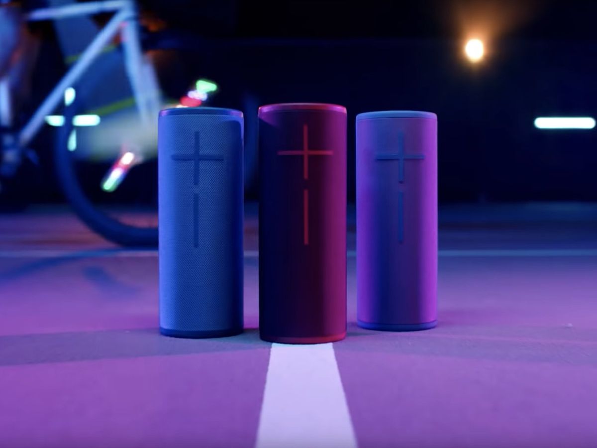 three megaboom 3 speakers