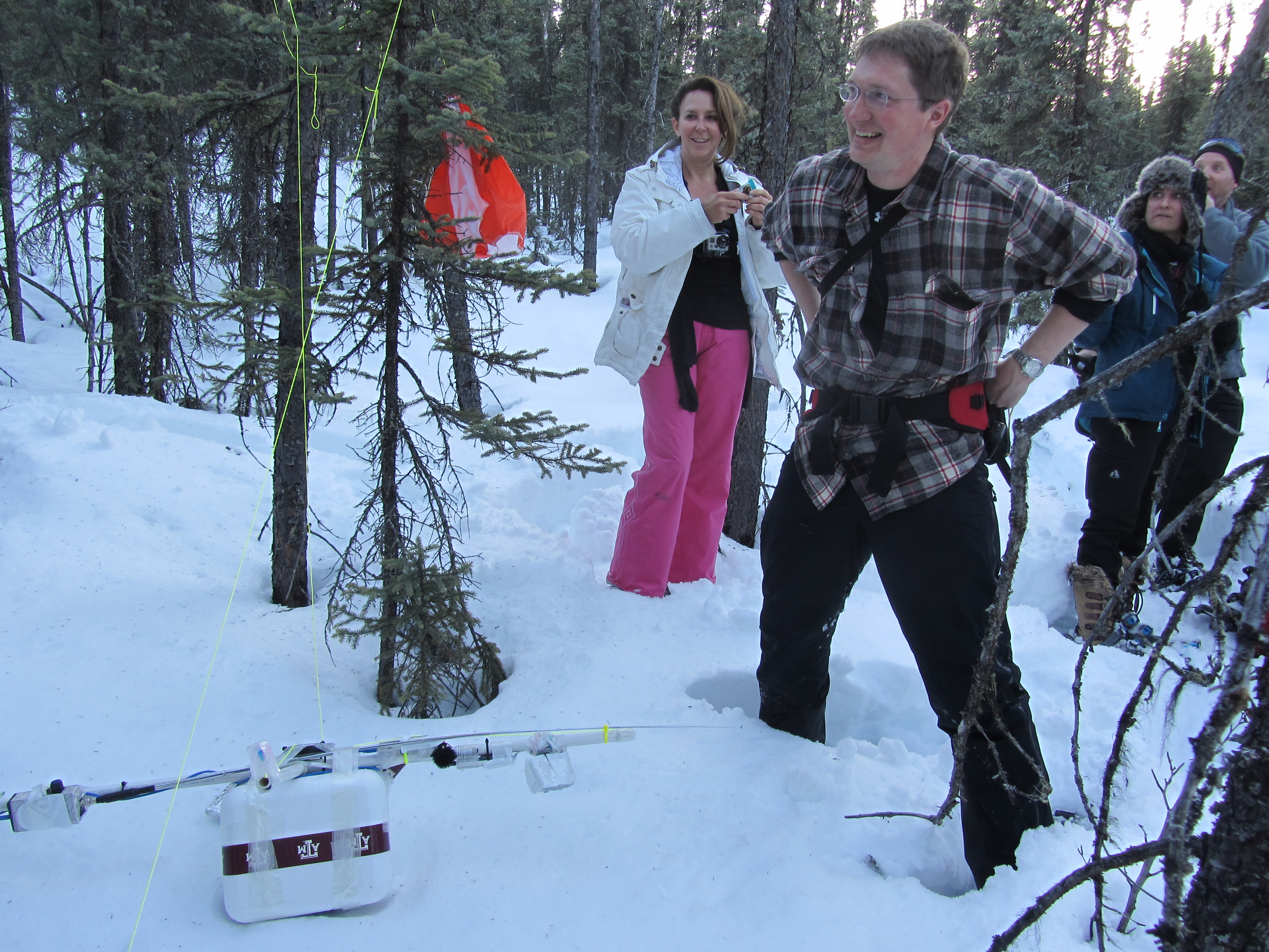 After a snowshoe trek, scientists found a balloon that was launched into Alaska&#039;s auroras.