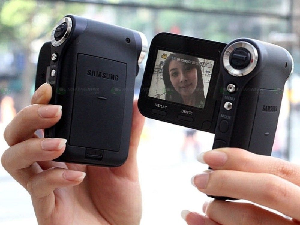 Samsung flashes sporty mini camcorder TechRadar