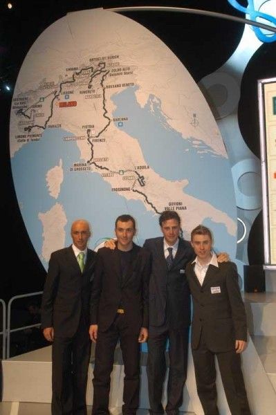 (L-R) Stafano Garzelli, Alessandro Petacchi, Ivan Basso and Damiano Cunego