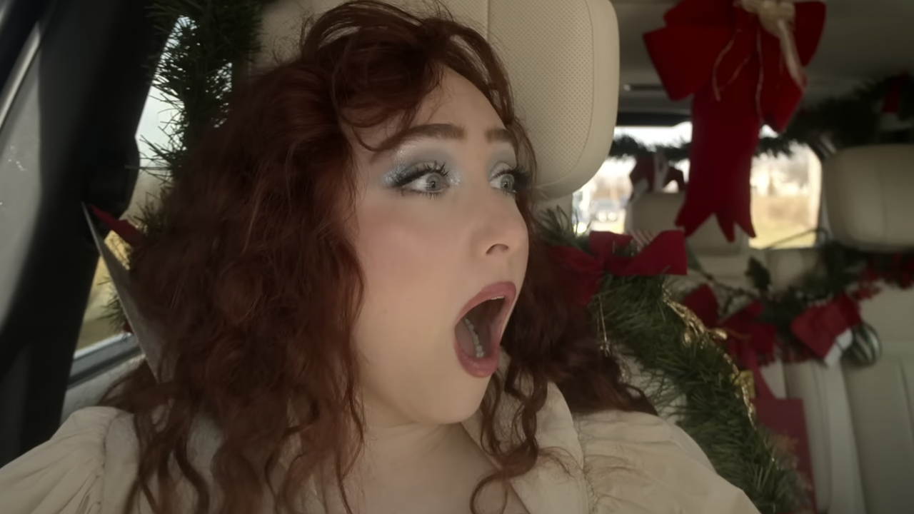 Carpool Karaoke Christmas – Chappell Roan