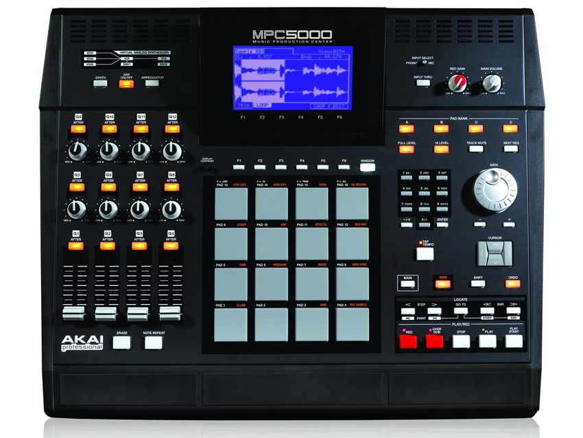 MPC5000: With 64 sample tracks and 12 Q-link controllers