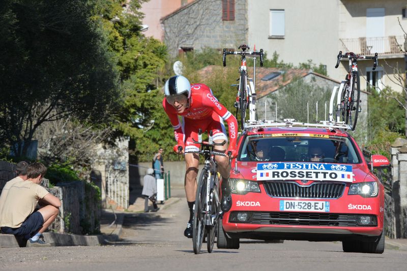 St&eacute;phane Rossetto (Cofidis, Solutions Credits) gets out of the saddle