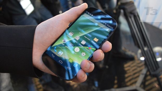 YotaPhone 2 review