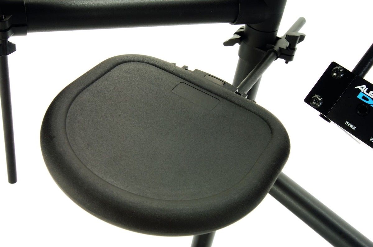 The pads provided strike a balance between being good-sized targets and allowing a compact set-up