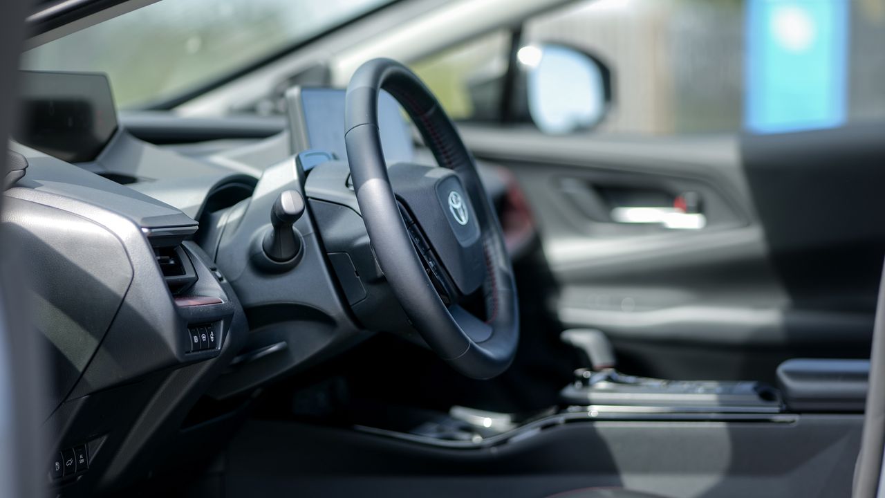 2025 Toyota Prius Plug-In Hybrid test drive.